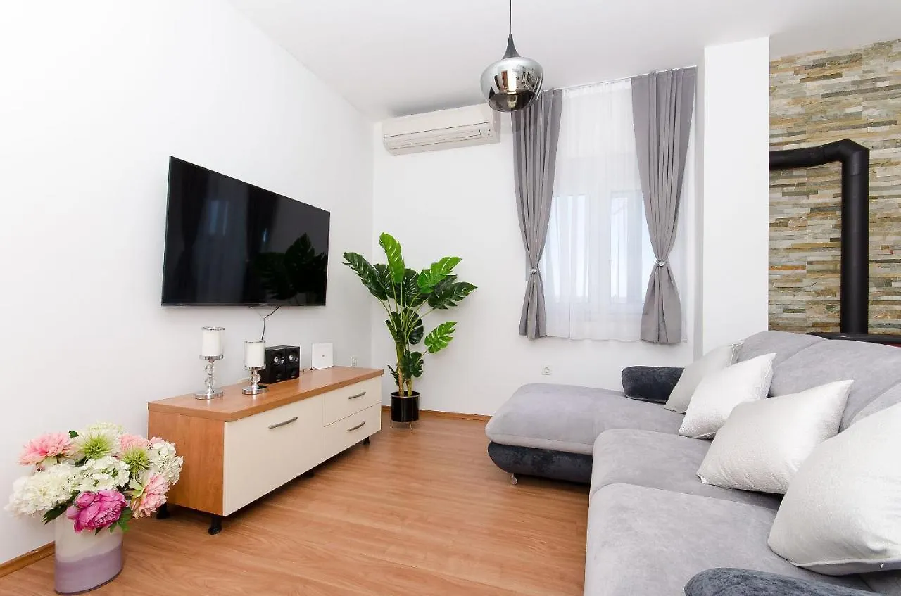 Villa Bepo Plano