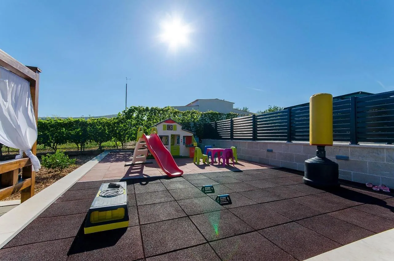 Villa Bepo Plano 0*,  Croatia